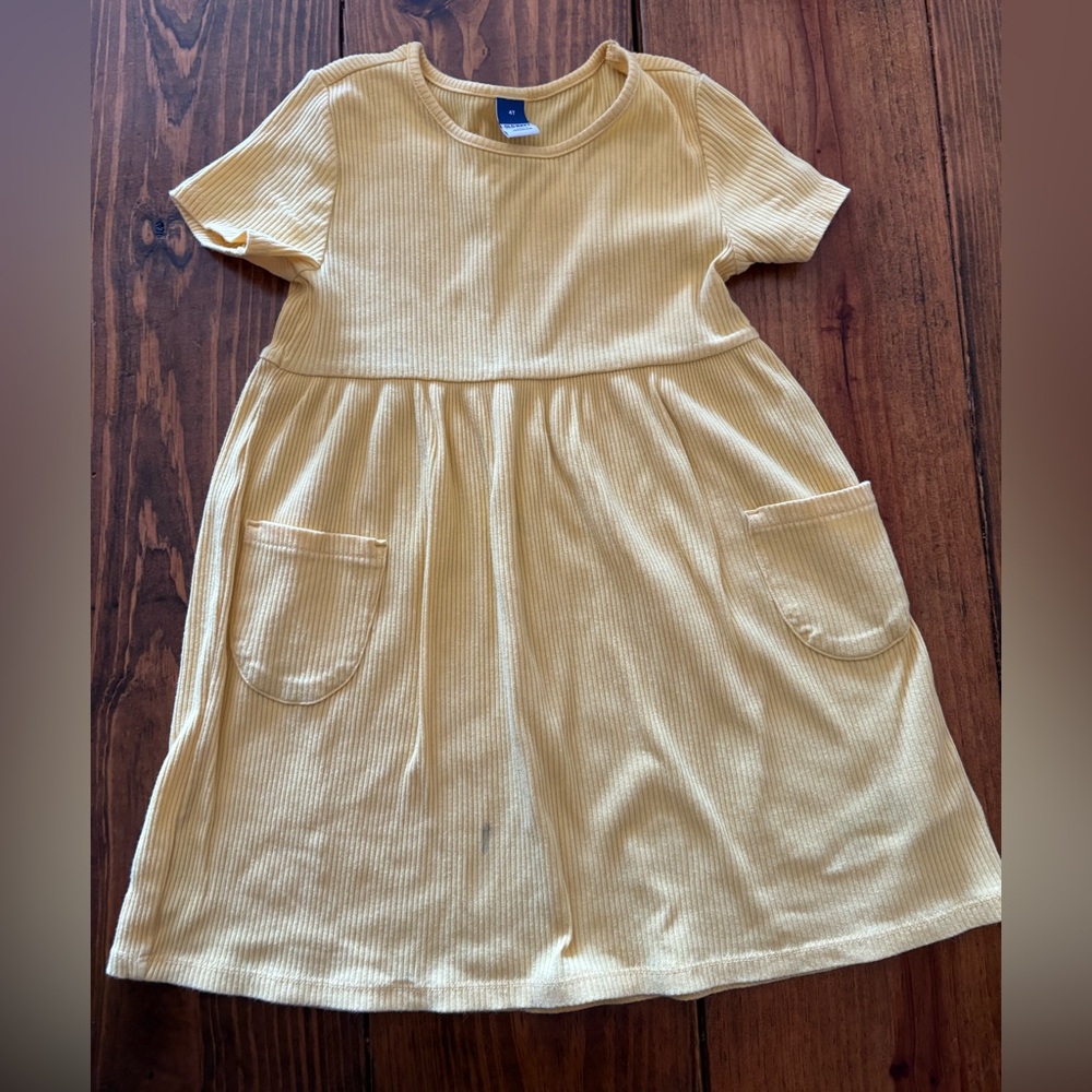 Old Navy Yellow Ribbed Short-Sleeve Pocket Dress